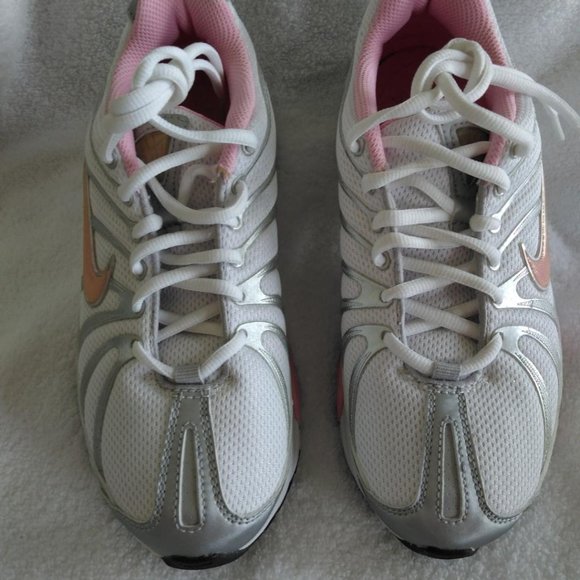 Women White Silver Pink Nike Zoom Air Sneakers 7 - Picture 2 of 11